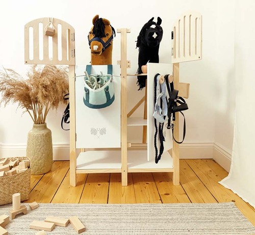 Small Foot Kæphestestald