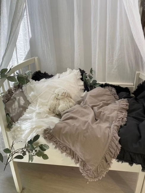 Mini Dreams Sengesæt Vintage Flæser Tremmeseng, Hvid