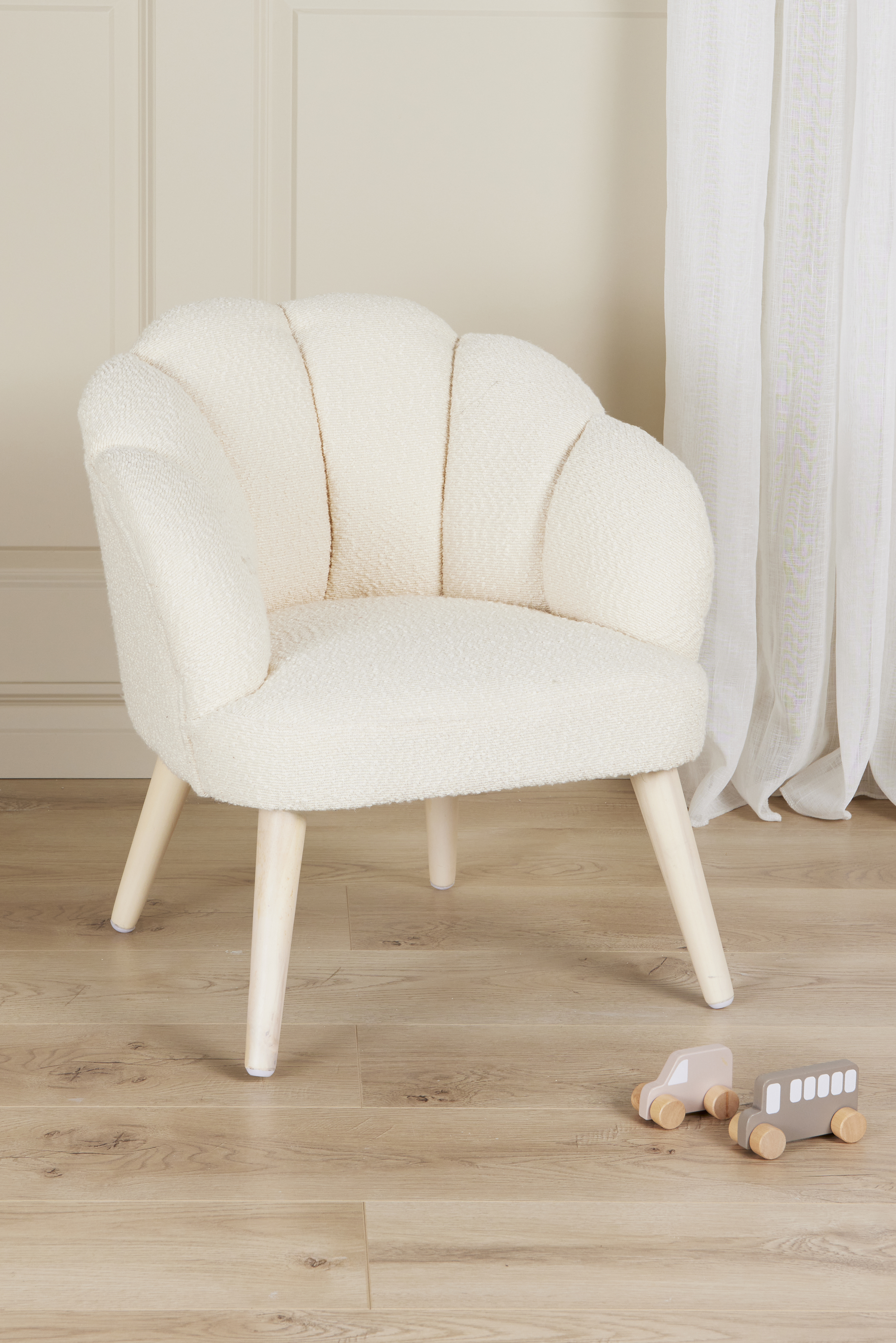 Alice & Fox Pearla Lænestol, Cream/Wood, Børnemøbler, Indretning børneværelse