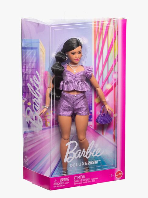Barbie Deluxe Style Dukke i Lilla Outfit