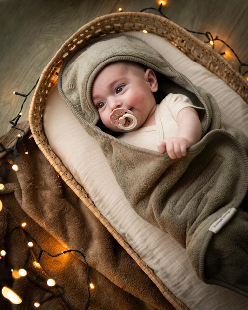 Baby's Only Hooded Baby Tæppe med Fødder Cozy, Urban Green