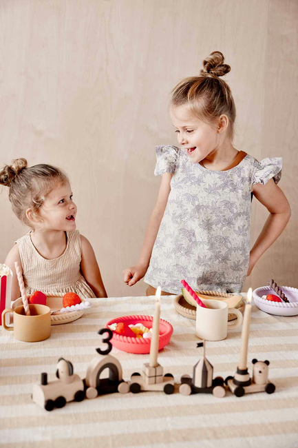 OYOY Mellow Bestik 3-pak, Lavender/Vanilla/Cherry Red