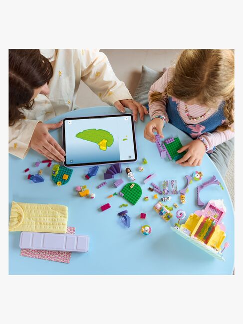 LEGO Gabby's Dollhouse 11205 Gane-guf-bjerget og Kattehaven