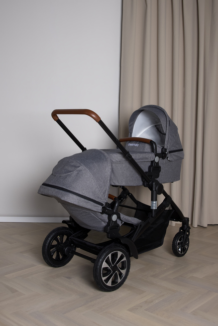 Beemoo Maxi 4 Twin Søskendevogn inkl. Cybex Aton B2 i-Size Autostol Baby & Base, Grey/Volcano Black