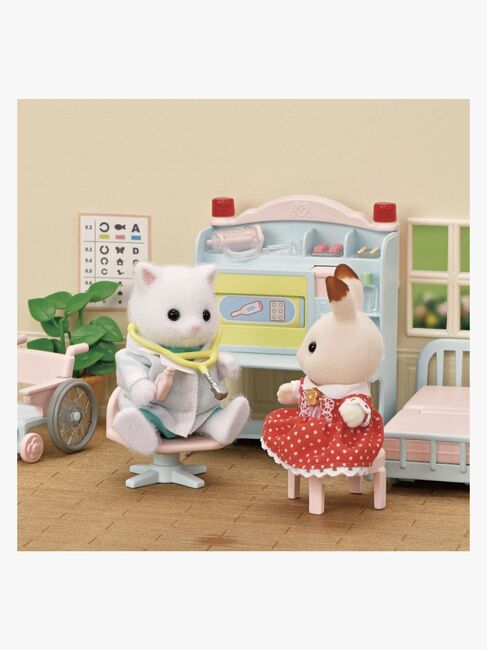 Sylvanian Families Dukkehustilbehør med Lægefigur