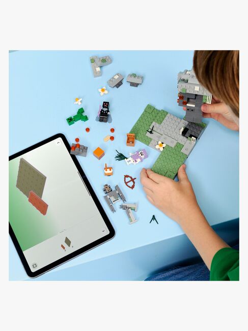 LEGO Minecraft 21586 Den Blege Have