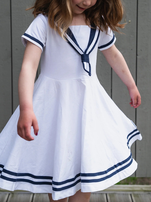 Geggamoja Sejlerkjole, Hvid