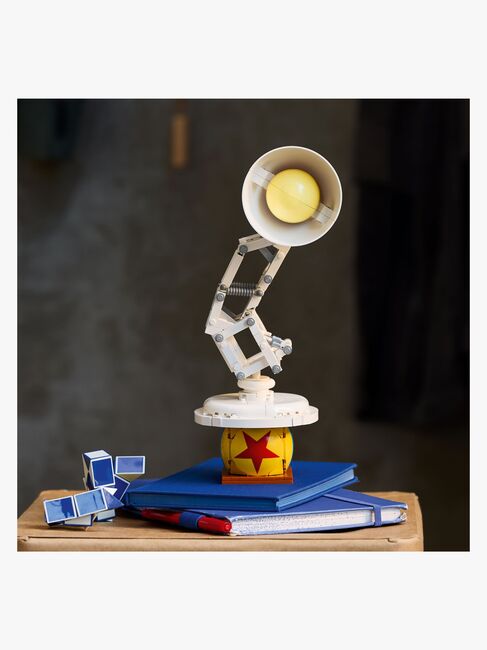 LEGO Ideas 21357 Disney Pixar Luxo Jr.