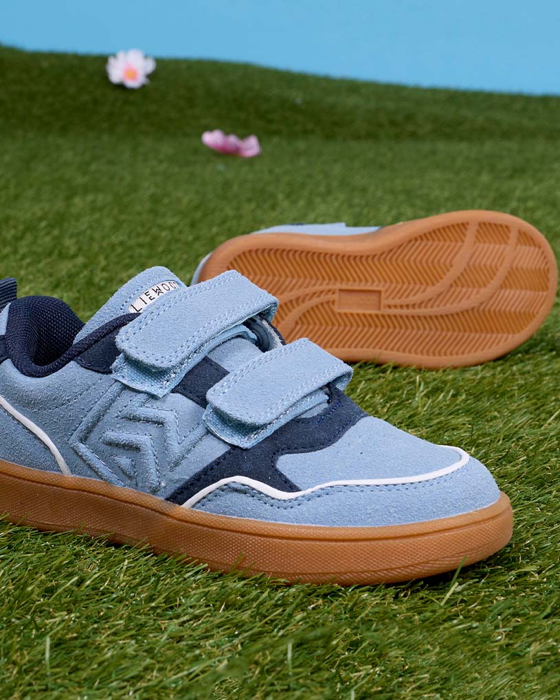 Sommar_Startsida_banner_815x1020_Sneakers.jpg