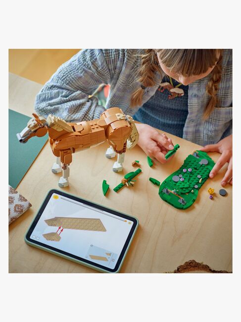 LEGO Creator 31166 Smuk hest