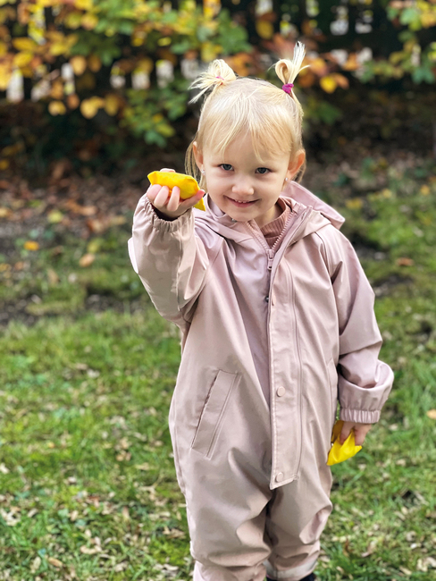 Small Foot Active Cornhole og Sling Puck Spil