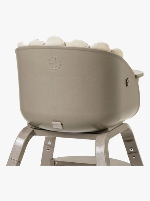 Elodie Grace Højstol, Tender Taupe