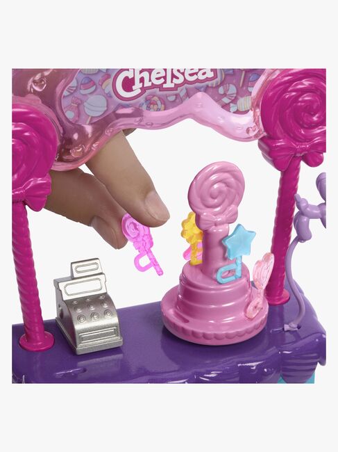 Barbie® Stacie-dukke og Legesæt