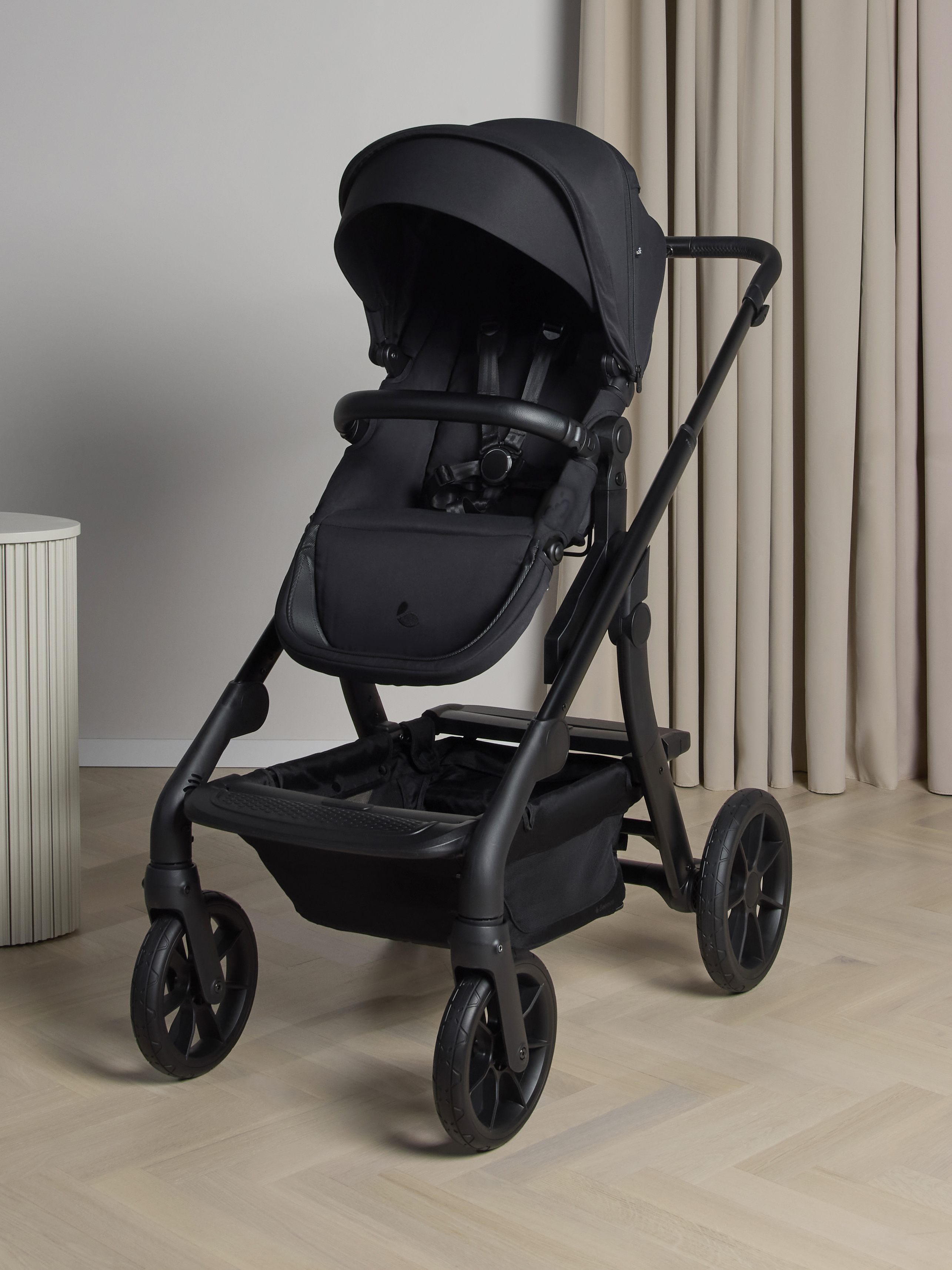 Beemoo Pro Max Klapvogn, Black