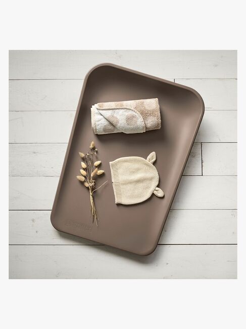 Leander Matty Puslepude, Mocca