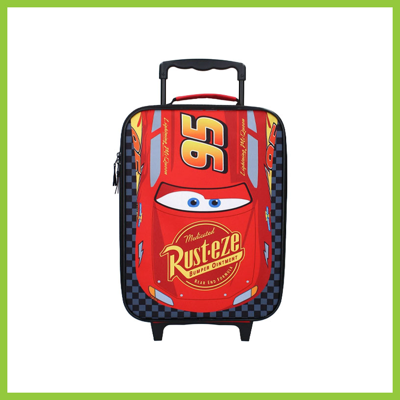 Rød kuffert med karakteren Lynet McQueen og teksten 'Medicated Rust-eze Bumper Ointment'.