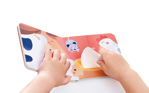 Hape Eventyrbog med Legesæt The Happy Stables