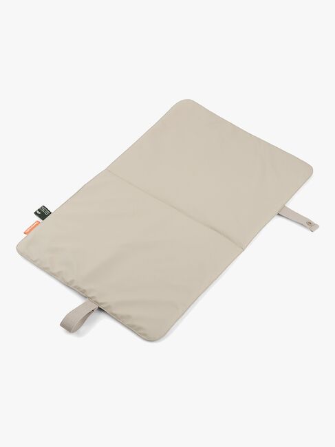 Done By Deer Pusleunderlag, Sandfarvet