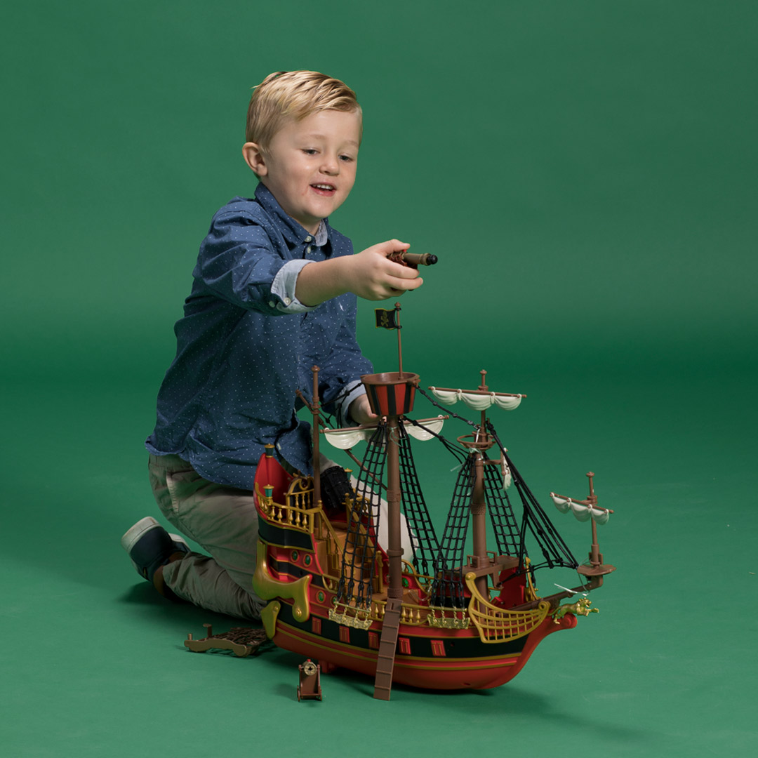 max_4.5år_skepp.jpg